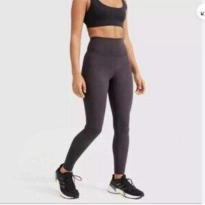 Everlane Perform Legging Ink Grey | Size L
